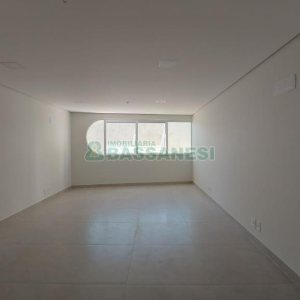 Sala com 34m², no bairro Villagio Iguatemi em Caxias do Sul para Alugar