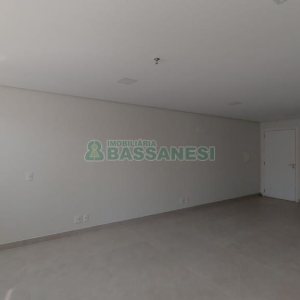 Sala com 34m², no bairro Villagio Iguatemi em Caxias do Sul para Alugar