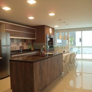 Sala com 37m², 2 vagas, no bairro Villagio Iguatemi em Caxias do Sul para Alugar