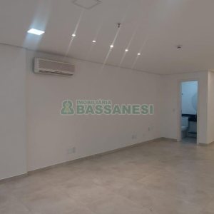 Sala com 37m², 2 vagas, no bairro Villagio Iguatemi em Caxias do Sul para Alugar