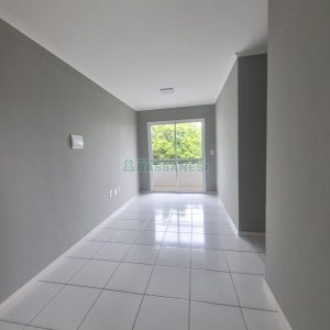 Apartamento com 62m², 2 dormitórios, 1 vaga, no bairro Bela Vista em Caxias do Sul para Alugar
