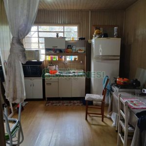 Casa, 2 dormitórios, no bairro Jardim América em Caxias do Sul para Comprar