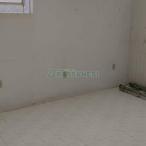 Casa com 106m², 4 dormitórios, 1 vaga, no bairro Marechal Floriano em Caxias do Sul para Comprar