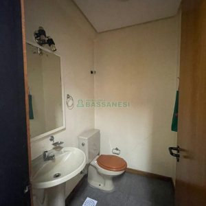 Sala com 57m², no bairro Centro em Caxias do Sul para Comprar