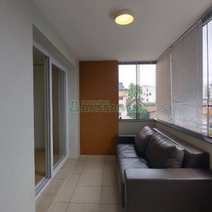 Apartamento com 78m², 2 dormitórios, 2 vagas, no bairro Centro em Caxias do Sul para Comprar