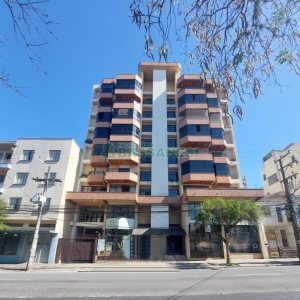 Apartamento com 115m², 3 dormitórios, 1 vaga, no bairro Lourdes em Caxias do Sul para Alugar