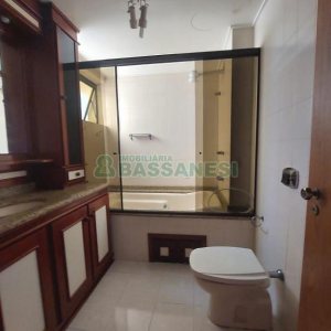 Apartamento com 115m², 3 dormitórios, 1 vaga, no bairro Lourdes em Caxias do Sul para Alugar