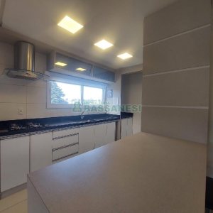 Apto Mobiliado com 58m², 2 dormitórios, 1 vaga, no bairro Bela Vista em Caxias do Sul para Comprar