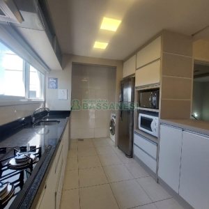 Apto Mobiliado com 58m², 2 dormitórios, 1 vaga, no bairro Bela Vista em Caxias do Sul para Comprar