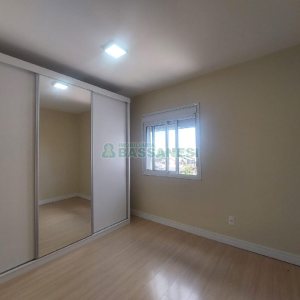 Apto Mobiliado com 58m², 2 dormitórios, 1 vaga, no bairro Bela Vista em Caxias do Sul para Comprar