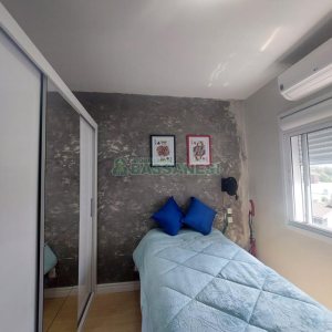 Apto Mobiliado com 55m², 2 dormitórios, 1 vaga, no bairro Bela Vista em Caxias do Sul para Comprar