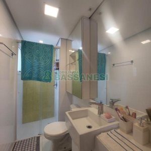 Apto Mobiliado com 55m², 2 dormitórios, 1 vaga, no bairro Bela Vista em Caxias do Sul para Comprar