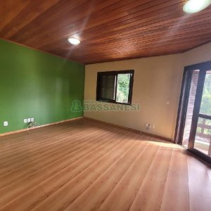 Predio com 298m², no bairro Nossa Senhora de Fátima em Caxias do Sul para Alugar ou Comprar