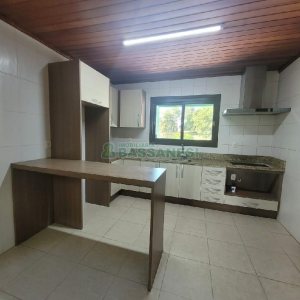 Predio com 298m², no bairro Nossa Senhora de Fátima em Caxias do Sul para Alugar ou Comprar