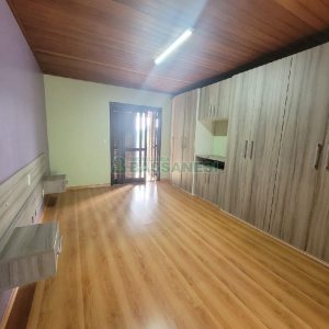 Predio com 298m², no bairro Nossa Senhora de Fátima em Caxias do Sul para Alugar ou Comprar