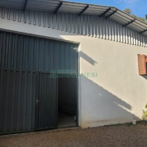 Predio com 298m², no bairro Nossa Senhora de Fátima em Caxias do Sul para Alugar ou Comprar