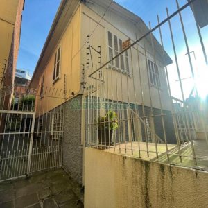 Casa com 200m², 3 dormitórios, no bairro São Pelegrino em Caxias do Sul para Comprar