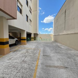 Apto Mobiliado com 68m², 2 dormitórios, 1 vaga, no bairro Centro em Caxias do Sul para Alugar