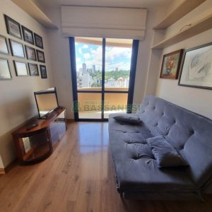 Apto Mobiliado com 68m², 2 dormitórios, 1 vaga, no bairro Centro em Caxias do Sul para Alugar