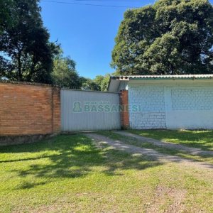 Terreno com 1271m², no bairro São Virgílio em Caxias do Sul para Comprar