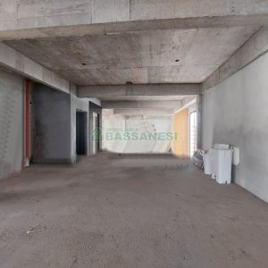 Sala com 600m², no bairro Centro em Caxias do Sul para Alugar
