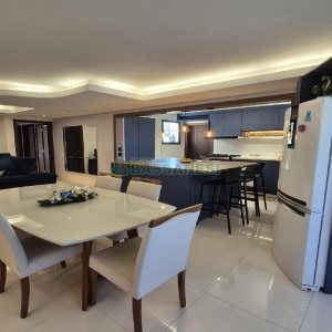 Apto Mobiliado com 160m², 3 dormitórios, 2 vagas, no bairro São Pelegrino em Caxias do Sul para Alugar