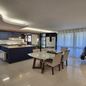 Apto Mobiliado com 160m², 3 dormitórios, 2 vagas, no bairro São Pelegrino em Caxias do Sul para Alugar