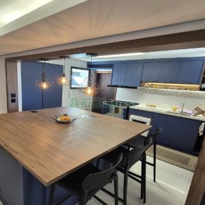 Apto Mobiliado com 160m², 3 dormitórios, 2 vagas, no bairro São Pelegrino em Caxias do Sul para Alugar
