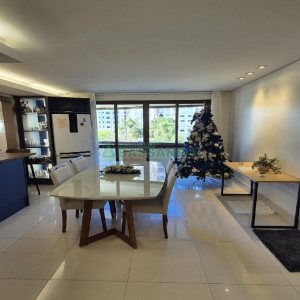 Apto Mobiliado com 160m², 3 dormitórios, 2 vagas, no bairro São Pelegrino em Caxias do Sul para Alugar