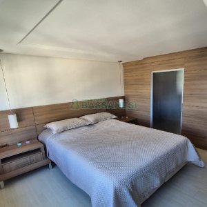 Apto Mobiliado com 160m², 3 dormitórios, 2 vagas, no bairro São Pelegrino em Caxias do Sul para Alugar