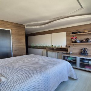 Apto Mobiliado com 160m², 3 dormitórios, 2 vagas, no bairro São Pelegrino em Caxias do Sul para Alugar