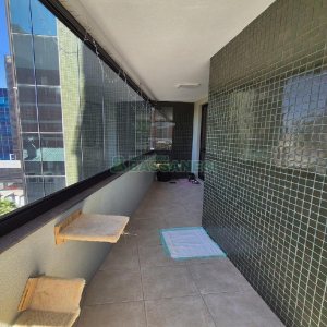 Apto Mobiliado com 160m², 3 dormitórios, 2 vagas, no bairro São Pelegrino em Caxias do Sul para Alugar