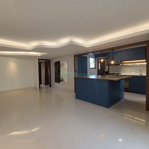 Apto Mobiliado com 160m², 3 dormitórios, 2 vagas, no bairro São Pelegrino em Caxias do Sul para Alugar