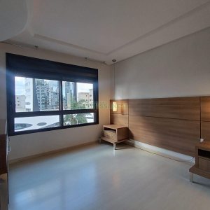 Apto Mobiliado com 160m², 3 dormitórios, 2 vagas, no bairro São Pelegrino em Caxias do Sul para Alugar