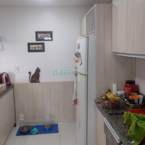 Apartamento com 81m², 2 dormitórios, 1 vaga, no bairro Petrópolis em Caxias do Sul para Comprar