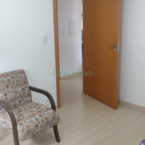 Apartamento com 81m², 2 dormitórios, 1 vaga, no bairro Petrópolis em Caxias do Sul para Comprar