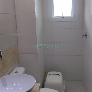 Apartamento com 81m², 2 dormitórios, 1 vaga, no bairro Petrópolis em Caxias do Sul para Comprar