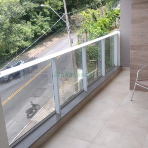 Apartamento com 81m², 2 dormitórios, 1 vaga, no bairro Petrópolis em Caxias do Sul para Comprar