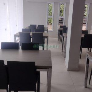 Apartamento com 81m², 2 dormitórios, 1 vaga, no bairro Petrópolis em Caxias do Sul para Comprar