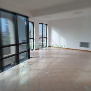Sala com 56m², 1 vaga, no bairro Centro em Caxias do Sul para Alugar