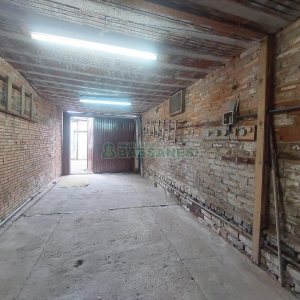 Casa com 90m², 2 dormitórios, 2 vagas, no bairro Santa Corona em Caxias do Sul para Alugar