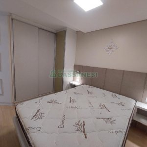 Apto Mobiliado com 60m², 2 dormitórios, 1 vaga, no bairro São Caetano em Caxias do Sul para Alugar