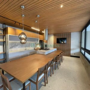 Apartamento com 266m², 3 dormitórios, 2 vagas, no bairro Exposição em Caxias do Sul para Comprar