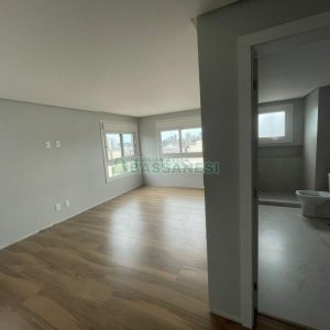 Apartamento com 241m², 3 dormitórios, 2 vagas, no bairro Exposição em Caxias do Sul para Comprar
