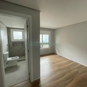 Apartamento com 241m², 3 dormitórios, 2 vagas, no bairro Exposição em Caxias do Sul para Comprar