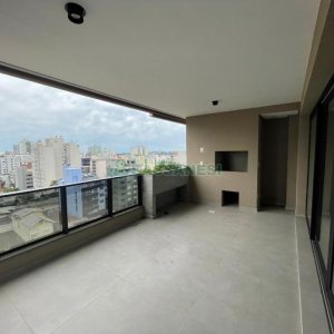 Apartamento com 241m², 3 dormitórios, 2 vagas, no bairro Exposição em Caxias do Sul para Comprar