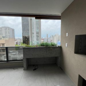 Apartamento com 241m², 3 dormitórios, 2 vagas, no bairro Exposição em Caxias do Sul para Comprar