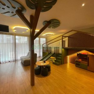 Apartamento com 241m², 3 dormitórios, 2 vagas, no bairro Exposição em Caxias do Sul para Comprar