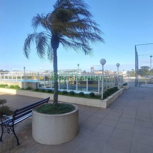 Apto Mobiliado com 86m², 3 dormitórios, 2 vagas, no bairro De Lazzer em Caxias do Sul para Alugar