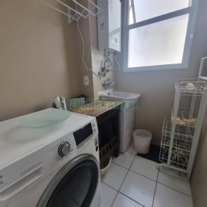 Apto Mobiliado com 86m², 3 dormitórios, 2 vagas, no bairro De Lazzer em Caxias do Sul para Alugar